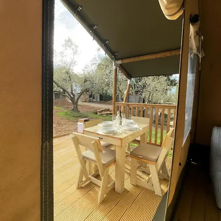 Glamping Il Poderino Campismo de Luxo *